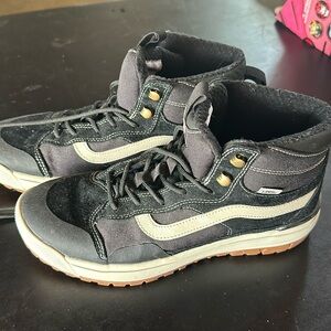 Size 10 Men’s Cold Weather Vans